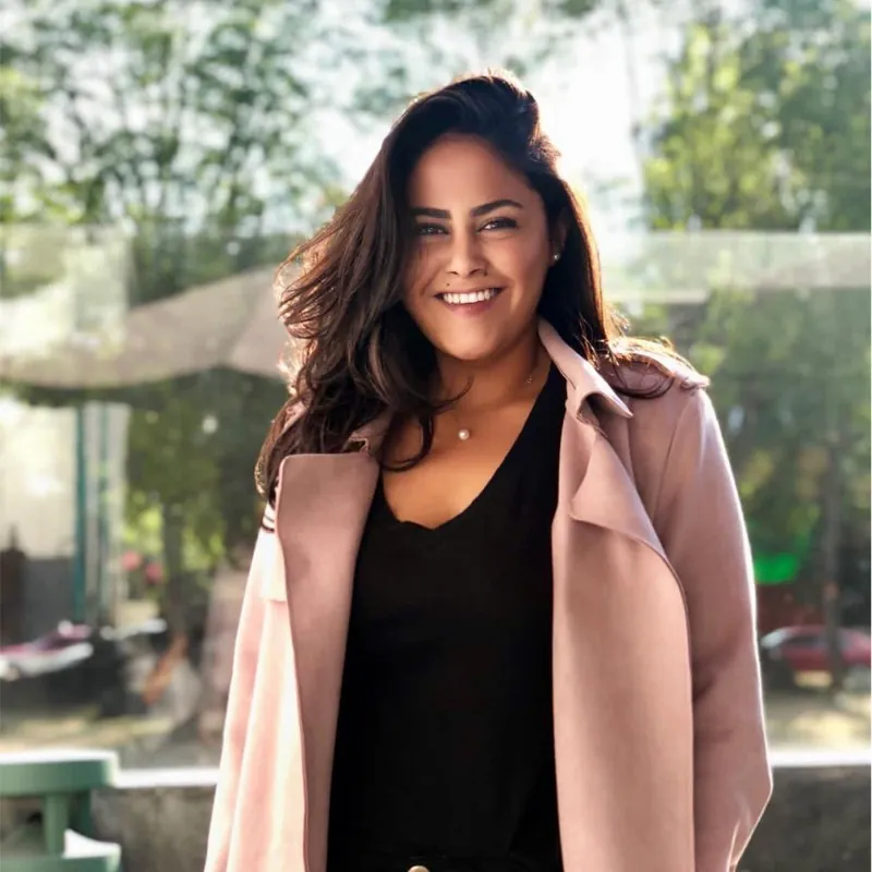 Directora Senior, CDMX Jimena Ibarra, Directora Senior en CPCON Ciudad de México, gestionando servicios de inventario y asesoría a clientes